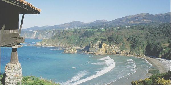 Playa-de-Cadavedo-Asturias-03 (1)